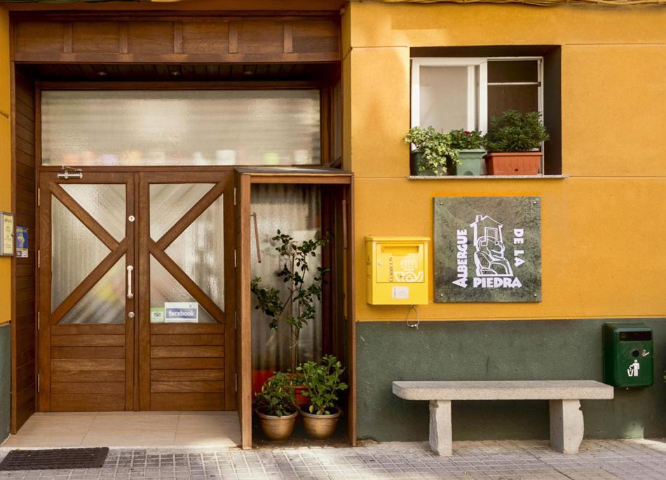 Albergue De La Piedra Villafranca Del Bierzo Exterior photo